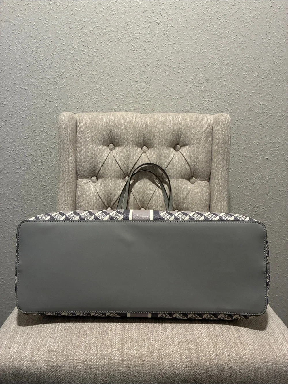 Tory Burch Gray and Cream Patterned Stripe Tote